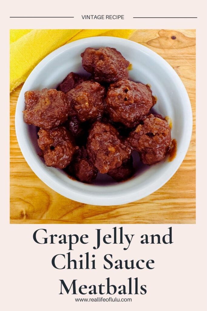 Pinterest pin for grape jelly and chili sauce meatballs.